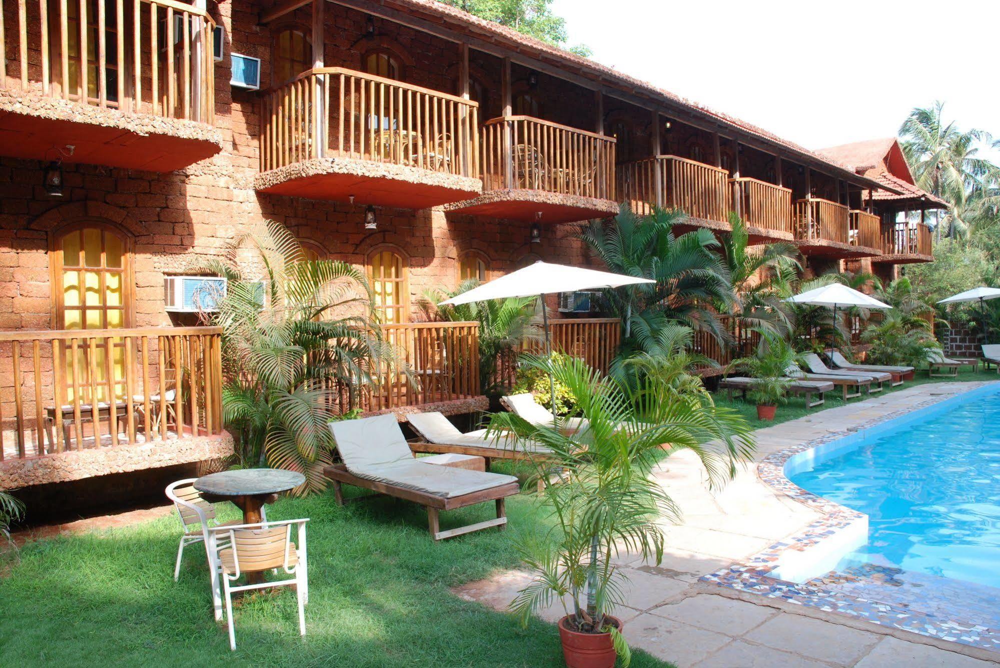 Sea Breeze Inn Resort Calangute Exteriör bild